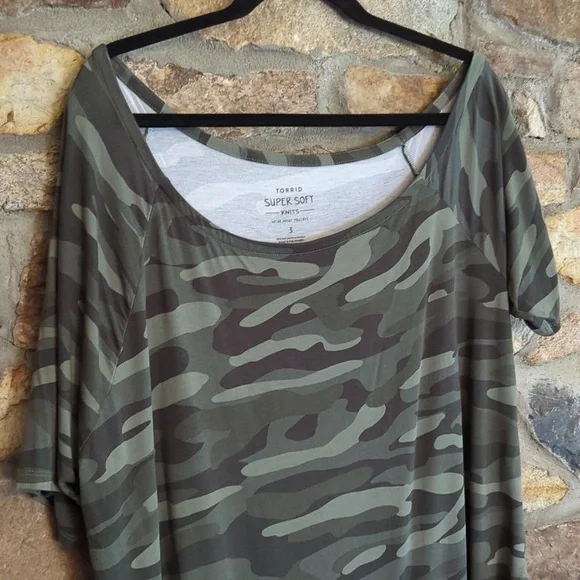 torrid Favorite Tunic Off-Shoulder Super Soft Short Sleeve Tunic Tee - Picture 5 of 13